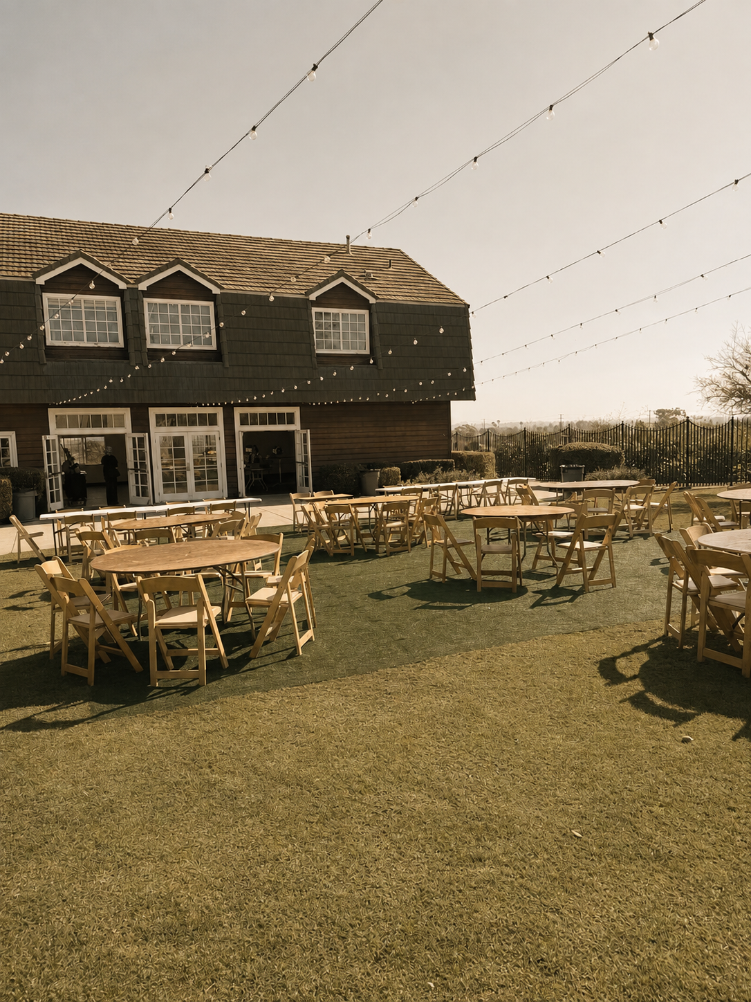 Banquet Table Rental - Round Table - Orange County - Huntington Beach - Newport Beach - Event Rental