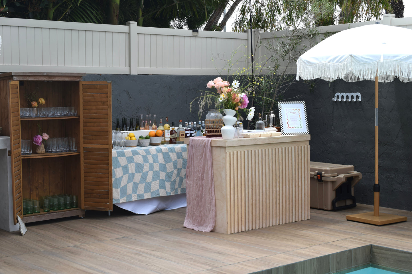 Portable Outdoor Bar Rental - Orange County - Huntington Beach - Newport Beach