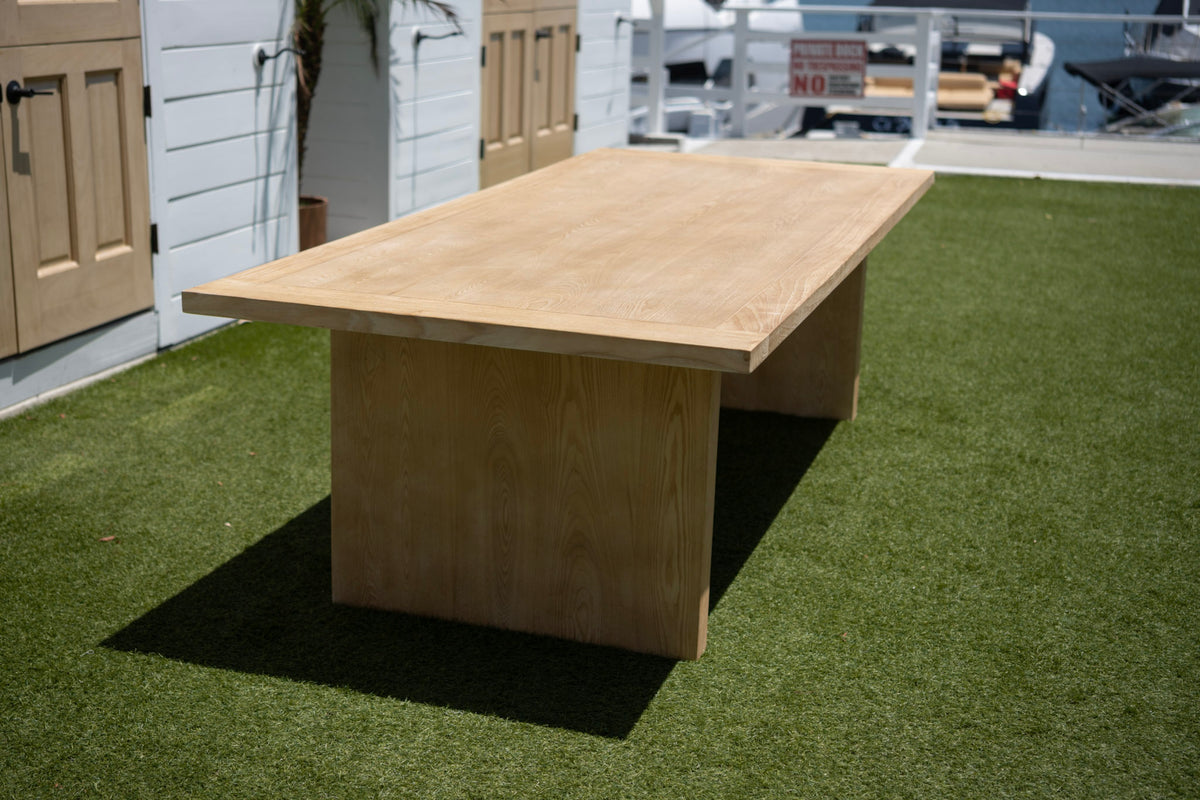 The Newport Coastal Dining Table Rental – Natural Wood Dining Table | Orange County Huntington Beach Newport Beach